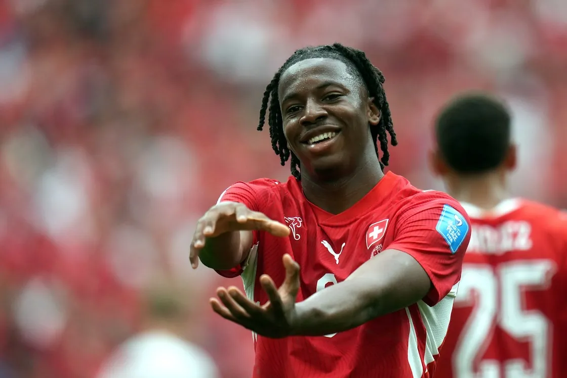 Manzambi na de 2-0 tegen Canada.
