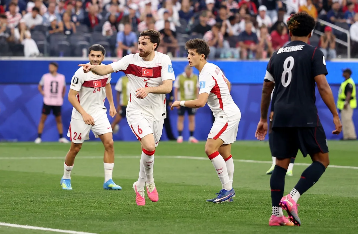 Orkun Kökçü na de 2-1 voor Turkije.© Getty Images via AFP