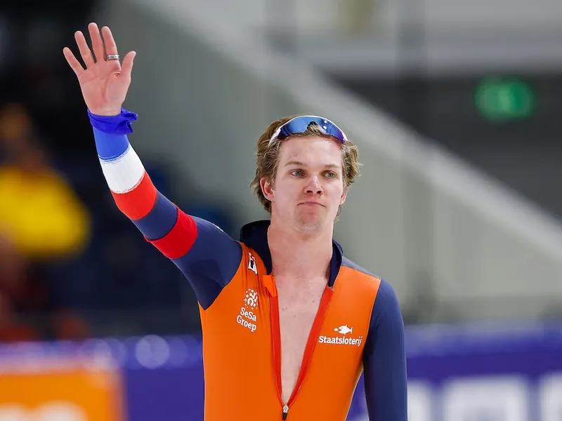 Programma WK allround en sprint | Van de Bunt halverwege zesde op WK allround, Stolz leidt
