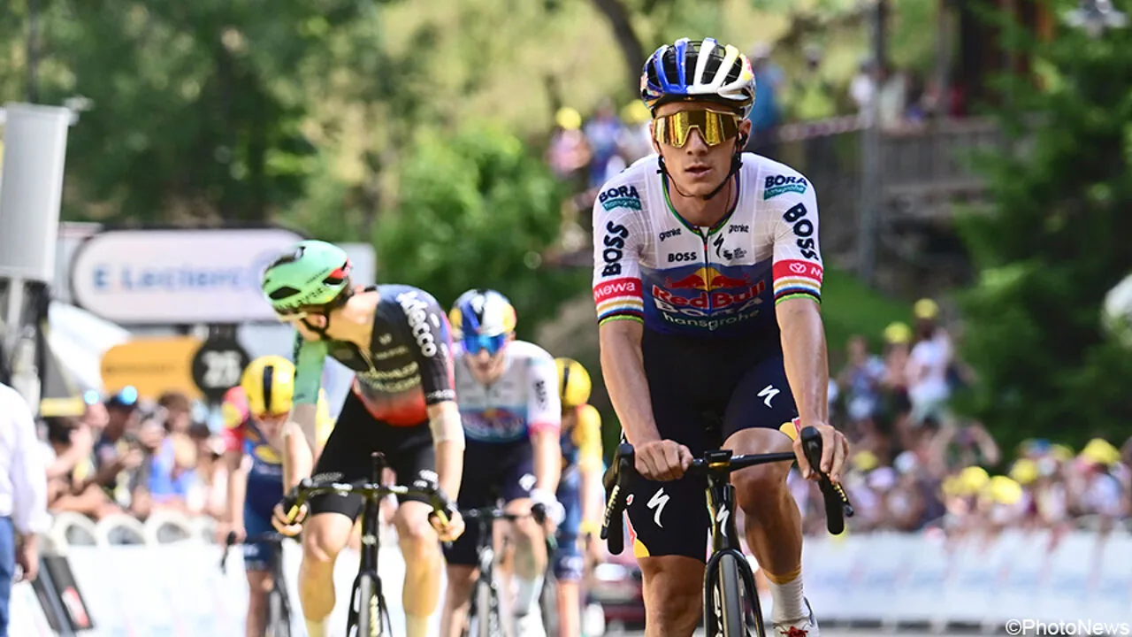 Evenepoel uit kritiek op ploegmaat Lipowitz na bergrit in Tour