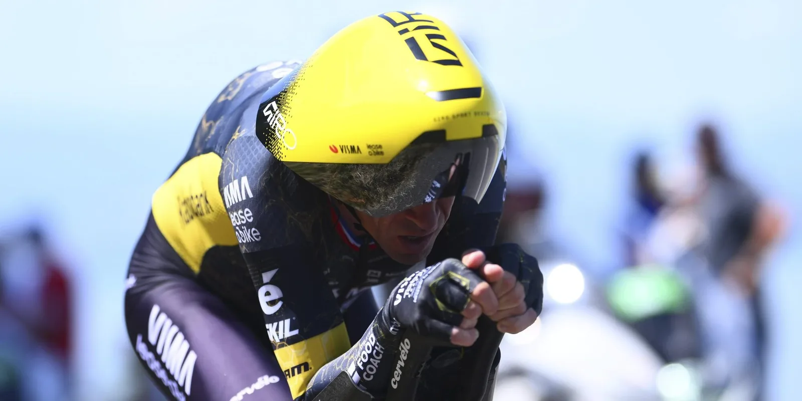 Evenepoel wint tijdrit in Tour de France, Lipowitz valt uit
