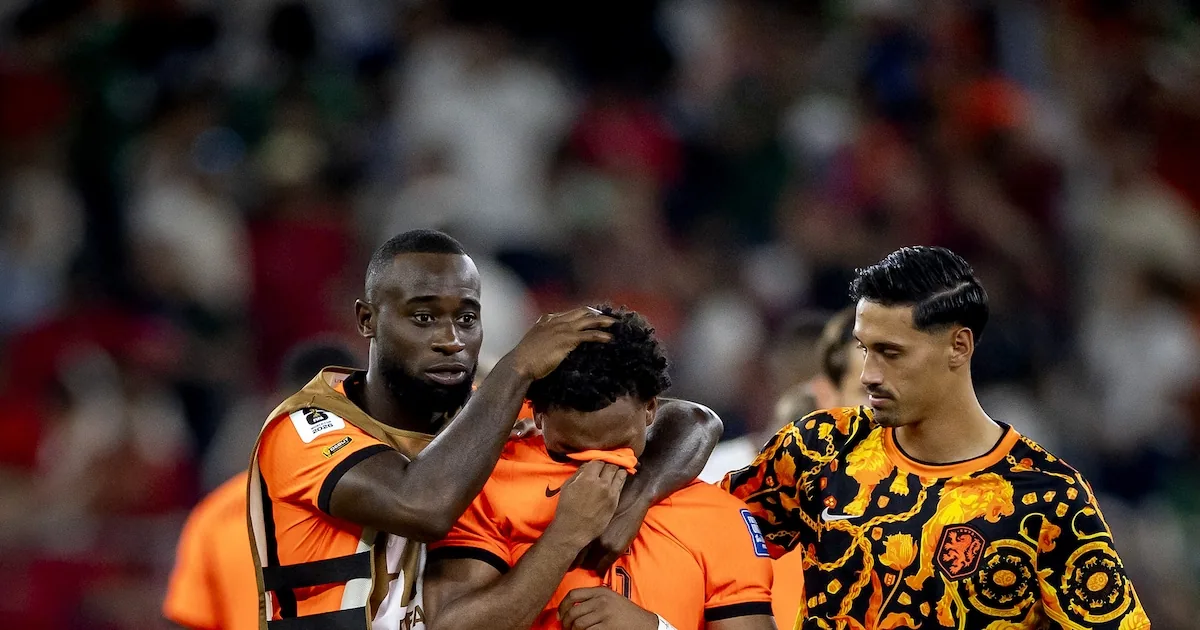 Oranje uitgeschakeld op WK na verlies tegen Marokko