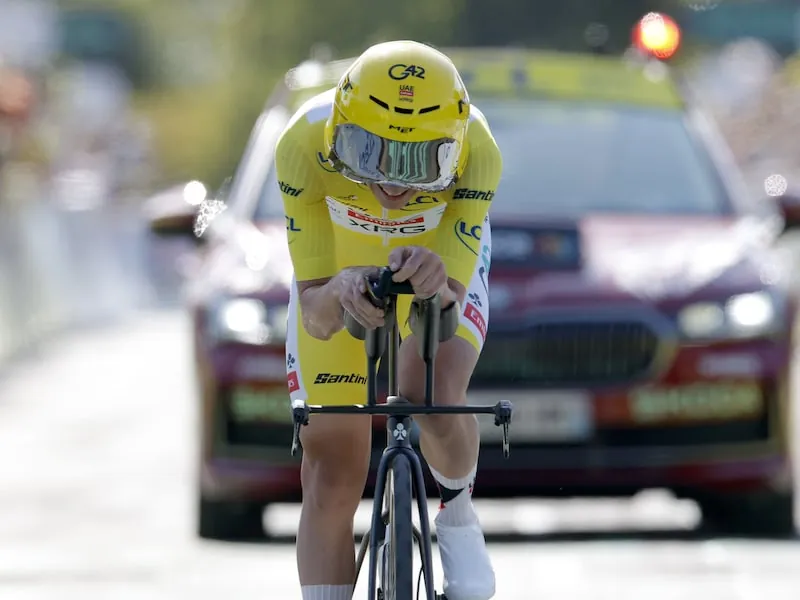 Klassementen Tour de France 2026 | Remco Evenepoel loopt na sterke tijdrit in op Tadej Pogacar in strijd om geel: dit zijn nu de verschillen