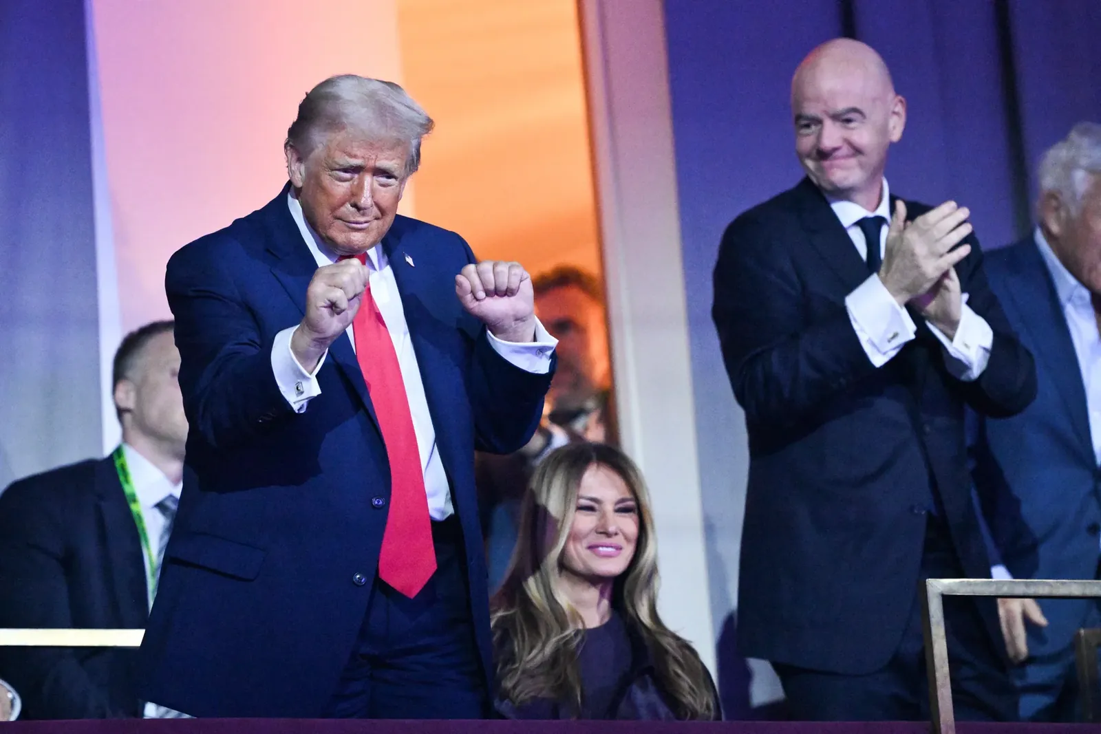 Afgelopen december reikte Gianni Infantino de eerste FIFA-Vredesprijs uit, aan Donald Trump. ‘Omdat hij de wereld wil verenigen, net als wij dat willen met voetbal.
