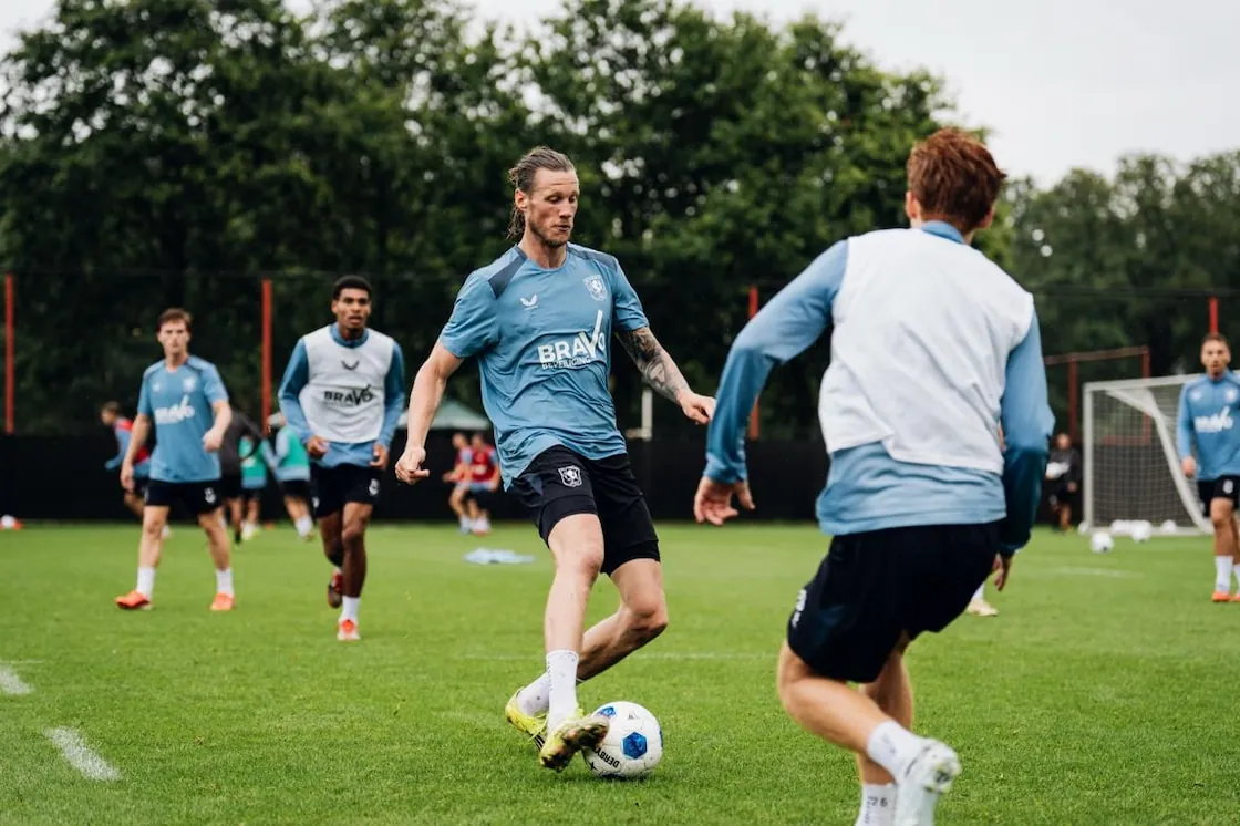 Wout Weghorst in actie.